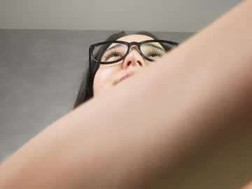 webcam girl mary_shiota live cam image #10373969