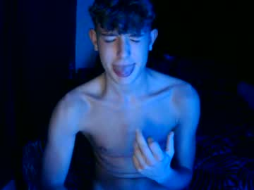 webcam man rhys200411 live cam image #13045831