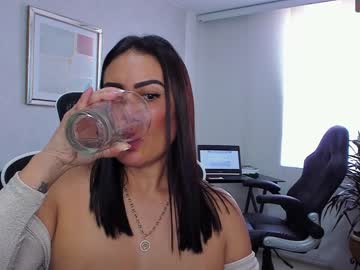 webcam couple emillybrowm live cam image #4500217
