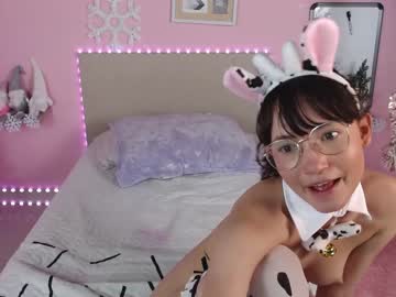 webcam girl little_effy18 live cam image #1076121