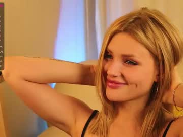 webcam girl bettyhudson live cam image #2027612
