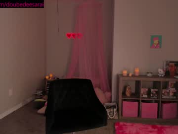 webcam girl doubedeesarai live cam image #8216454
