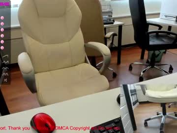 webcam couple milf_viktoria live cam image #2077432