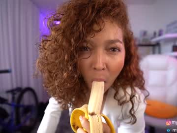 webcam girl mykinkybunny live cam image #3640672
