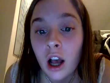 webcam girl prettygurl500516 live cam image #12001585