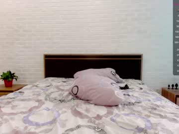 webcam couple lucky_tweet live cam image #3702128