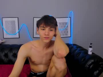 webcam man tayller_cute live cam image #8890064