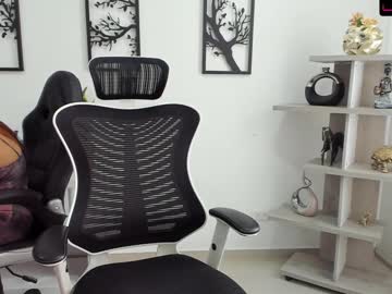 webcam couple emillybrowm live cam image #2863786