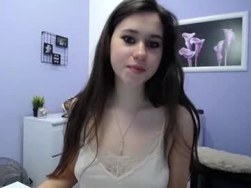 webcam girl camille_iam live cam image #4612145