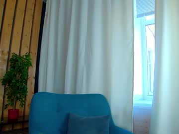 webcam girl blue_eye_twinkle live cam image #10165219