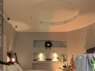 webcam girl margarethowell live cam image #11367942