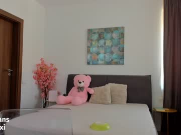 webcam girl doll_lexi live cam image #6795113