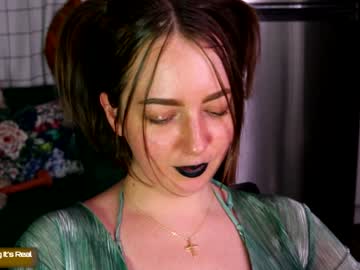 webcam girl maeveminx live cam image #5513150
