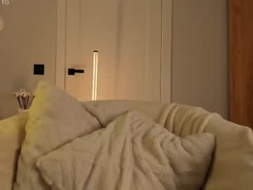 webcam girl tollysage live cam image #12385388