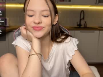 webcam girl sweeety_tweety live cam image #10878848
