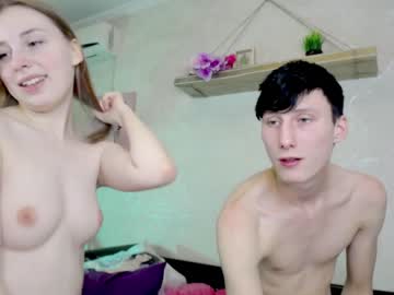 webcam couple williamandmia live cam image #4393946