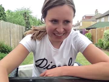 webcam girl eatmypie69 live cam image #2719534