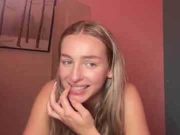 webcam girl summerlovingg live cam image #9721492