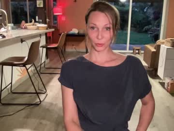 webcam girl kaileeshy live cam image #12587573