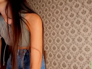 webcam girl amandamedrano live cam image #4116832
