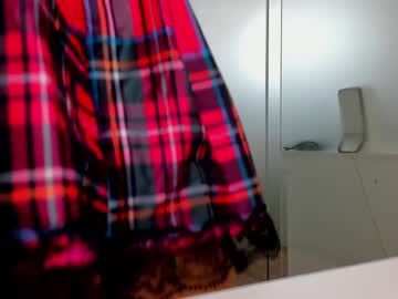 webcam girl anyarayne live cam image #8330046
