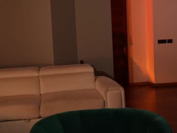 webcam girl jseductiveart live cam image #10751496