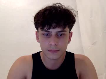 webcam man prettyhungboy live cam image #11594029