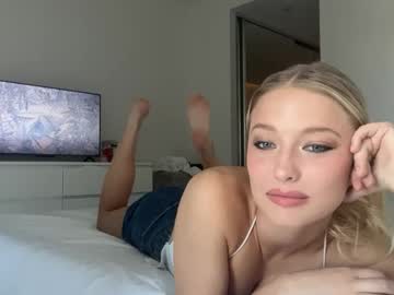 webcam girl giselleflexible live cam image #12120906