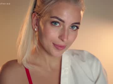 webcam girl artmosphera live cam image #6474210