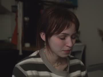 webcam girl diruriru live cam image #9441286