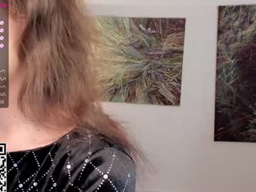 webcam girl a_whole_eternity live cam image #8615547