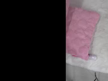 webcam girl crimsonkitten live cam image #12936596