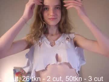 webcam girl monaelin live cam image #10052000