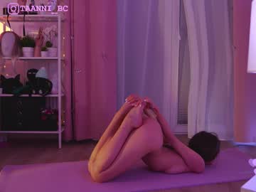 webcam girl taanni_bc live cam image #6839815