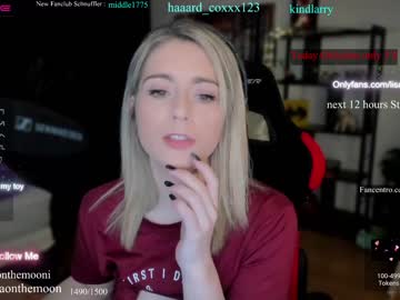 webcam girl kimilee22 live cam image #5910029