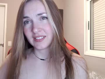 webcam girl naughty_popa live cam image #9898672