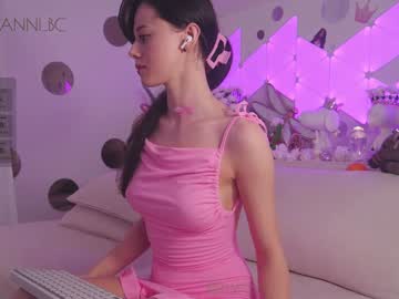 webcam girl taanni_bc live cam image #11216476