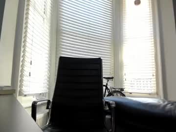 webcam man redrabbitstories live cam image #3867469