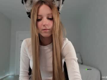 webcam girl tadammary live cam image #6892506