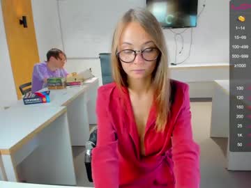webcam girl game__of__porn live cam image #29242