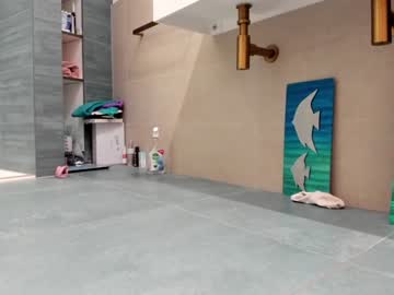 webcam girl lets_slip_and_slide live cam image #7626626