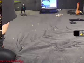 webcam girl wonderbootyy live cam image #1177195