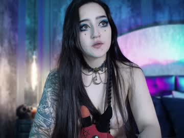 webcam girl charlotte_germanotta_ live cam image #11167933