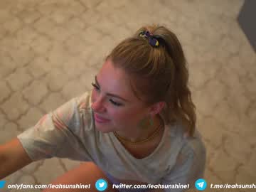 webcam girl leahsunshine live cam image #10216915