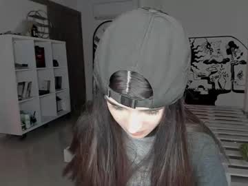 webcam girl lonelly_lolly98 live cam image #4616902