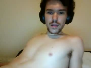 webcam man manwithaweapon live cam image #363011