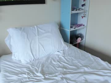 webcam girl ellynaomi live cam image #298508