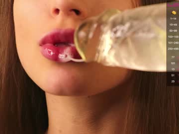 webcam girl bettyhudson live cam image #1940789