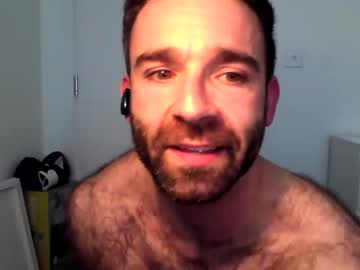 webcam man shaggytopple live cam image #4813359