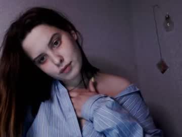 webcam girl ulyummy live cam image #2416407